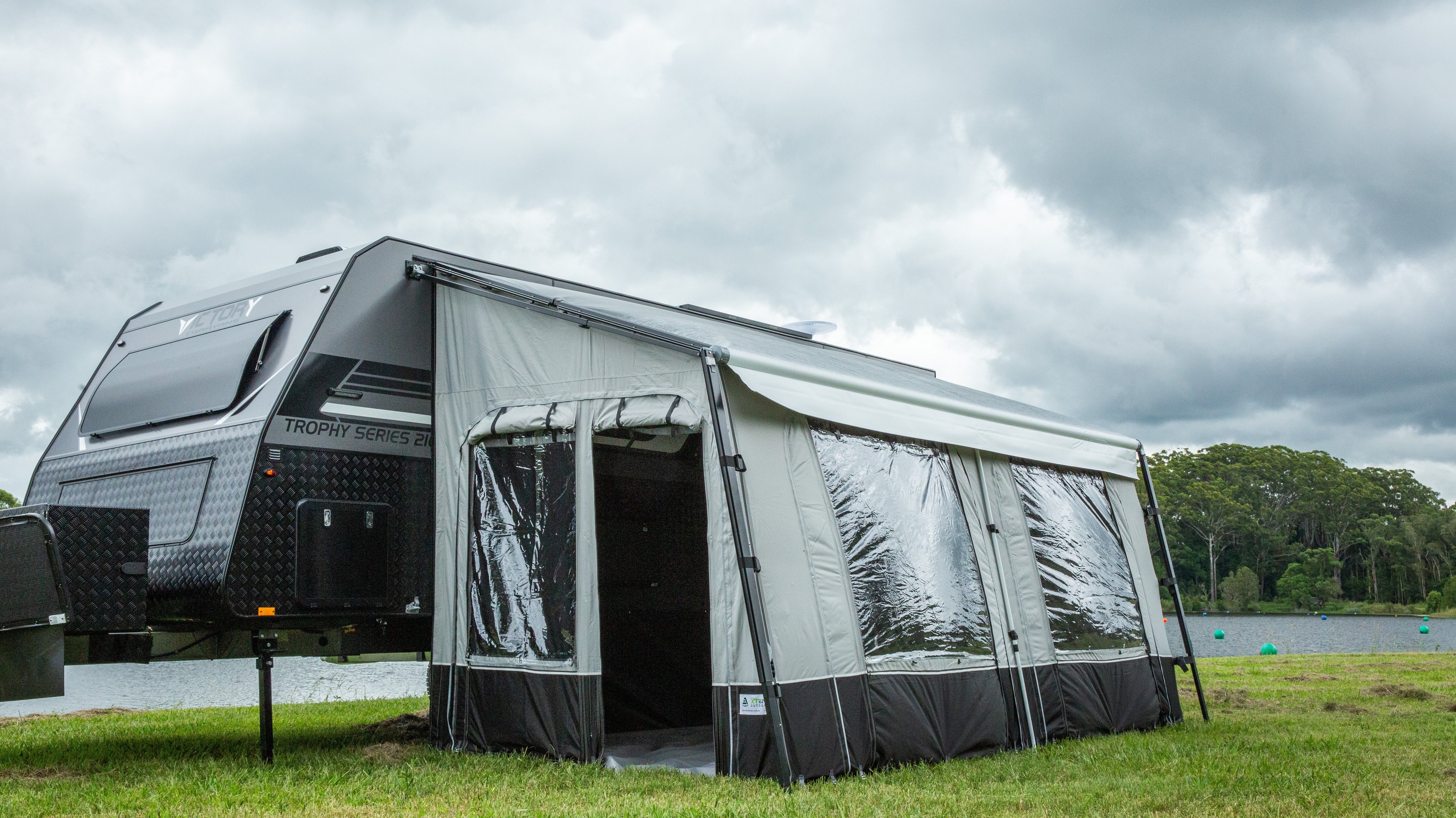Lightweight Caravan Annexe Buying Guide: The Best Options for Your Setup