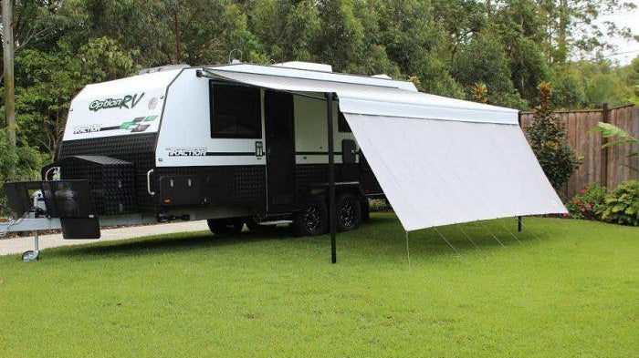 Guide to Awning Privacy Screens - Xtend Outdoors