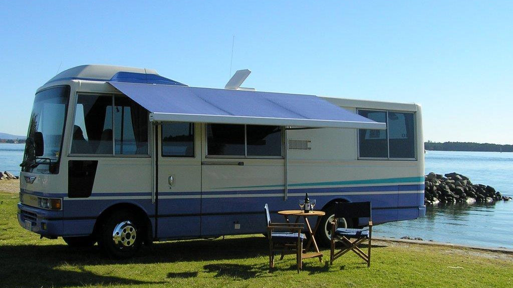 Benefits of Commercial Awnings - Xtend Outdoors