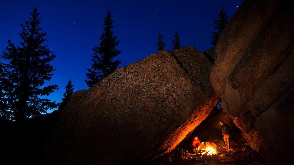 How to Build The Perfect Campfire - Xtend Outdoors