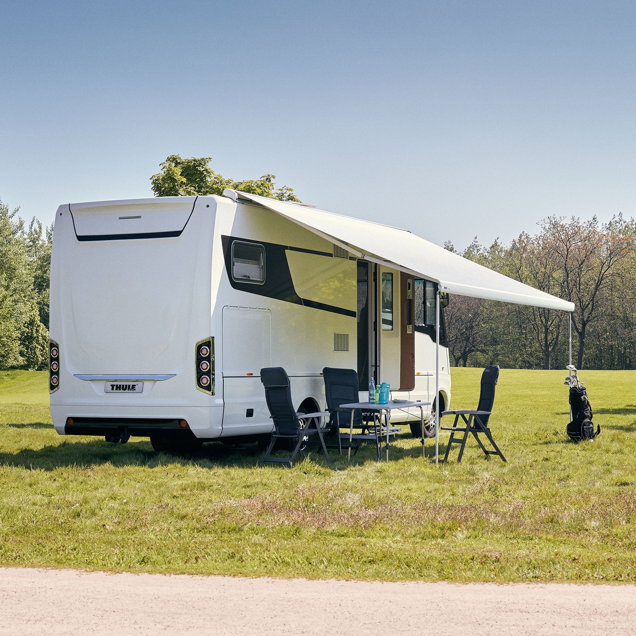 Thule 9200 Awning - Xtend Outdoors