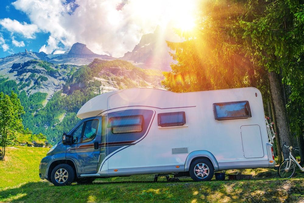 7 Fun Tips to RVing During the Holiday Season - Xtend Outdoors