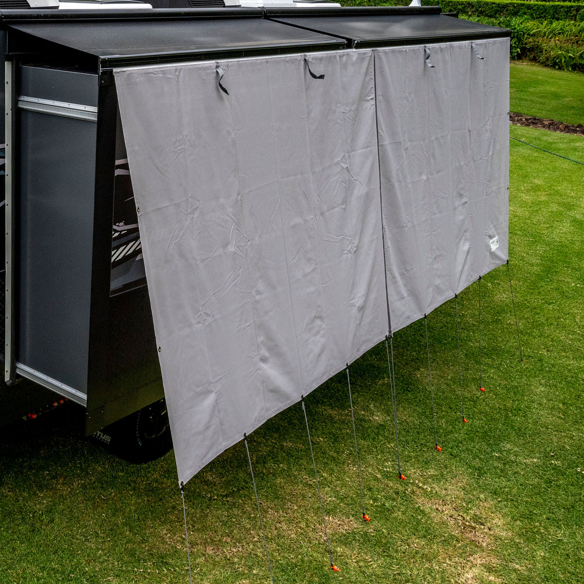 Offside Shade Wall For Sale - Xtend Outdoors