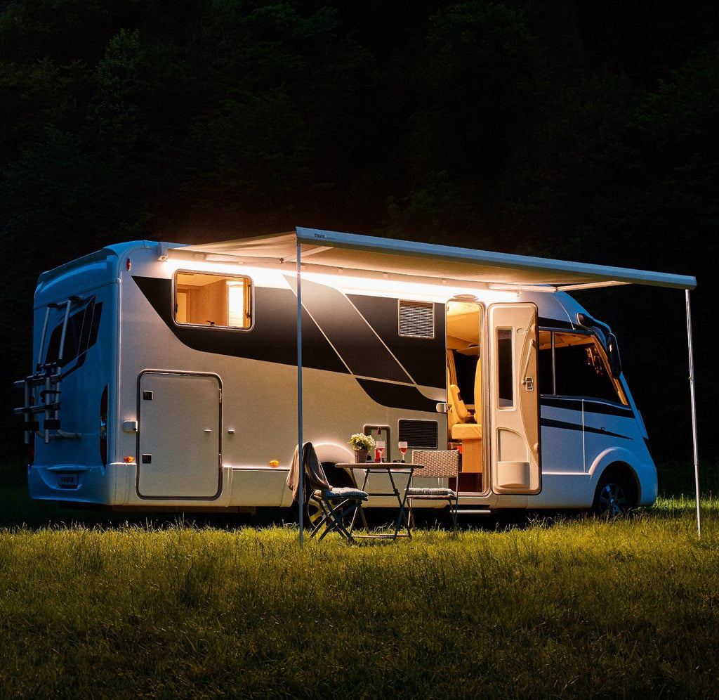 Thule 5200 Awning - Xtend Outdoors